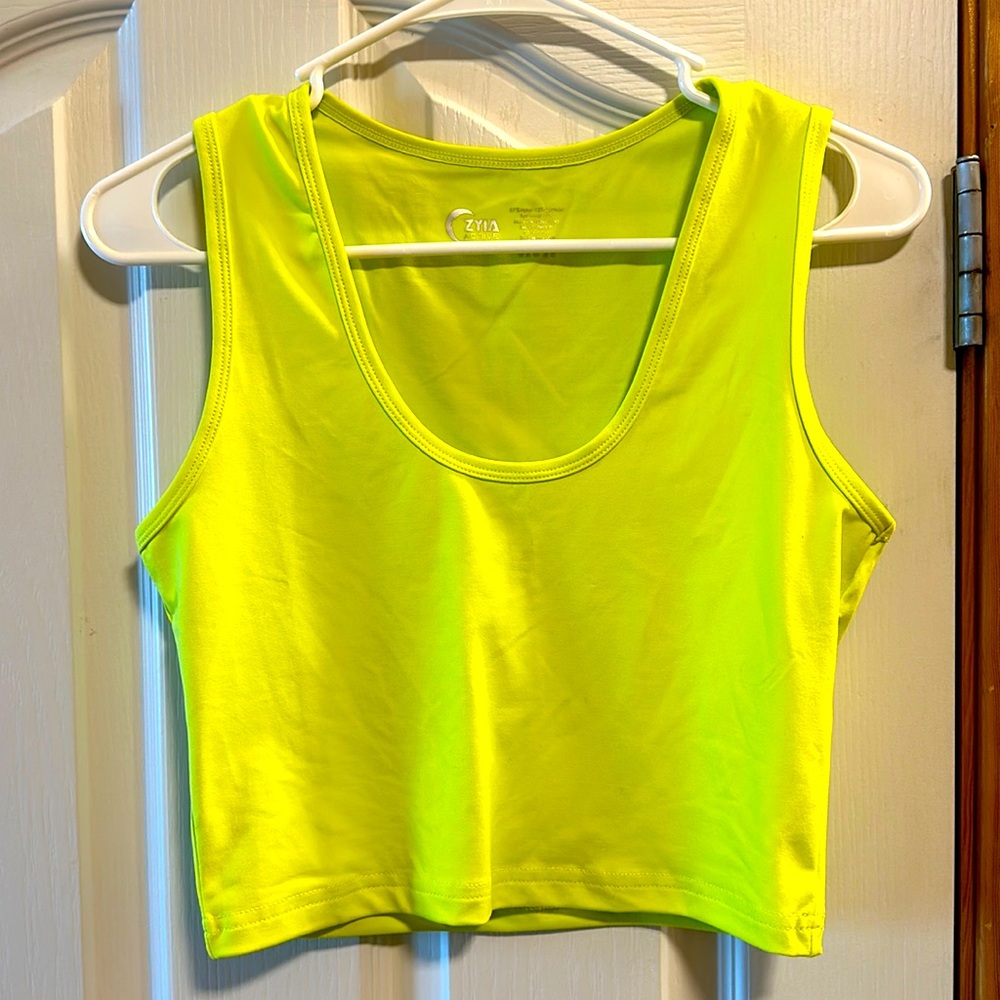 Zyia active top